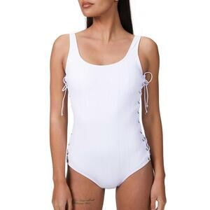 NEW AMIR SLAMA eyelet one piece in white